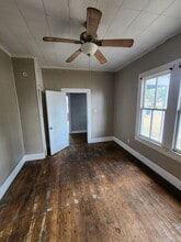 517 Lasalle St in St. Martinville, LA - Building Photo - Building Photo