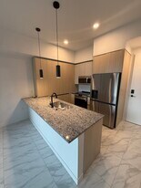 2311 NE 174th St, Unit B3 in North Miami Beach, FL - Building Photo