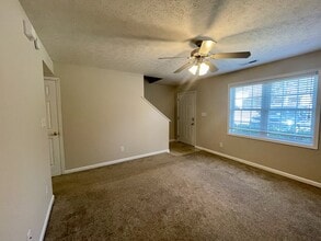 125 Primrose Ln in Lynchburg, VA - Building Photo - Building Photo