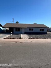 4657 S 17th Way in Phoenix, AZ - Building Photo - Building Photo