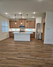 7739 Swooping Swallow Ln in Katy, TX - Building Photo - Building Photo