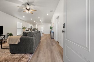 2505 Kenwood Ave in Lubbock, TX - Building Photo - Building Photo