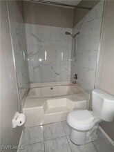 2122 NE 20th Ave in Cape Coral, FL - Building Photo - Building Photo