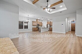 1636 Town Creek Cir in Weatherford, TX - Building Photo - Building Photo