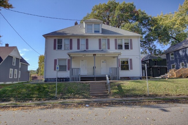 property at 1320 Brown St