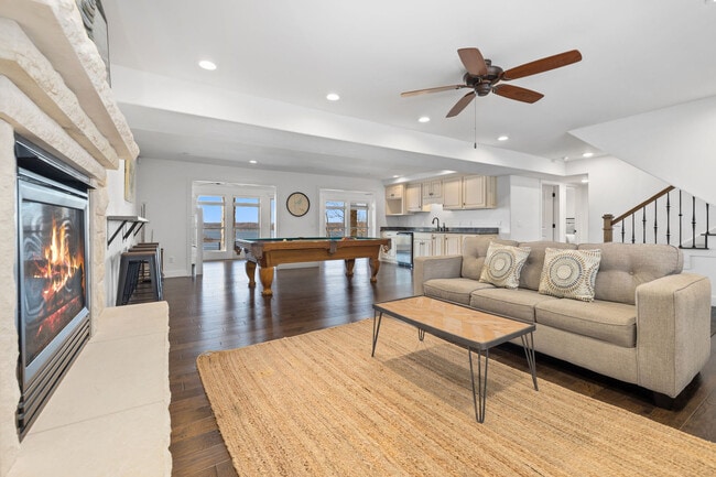 property at 40 Rivercliff Rd