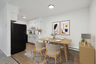 ReNew 3902 in Cincinnati, OH - Building Photo