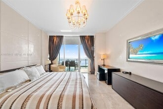 10295 Collins Ave in Bal Harbour, FL - Building Photo - Building Photo