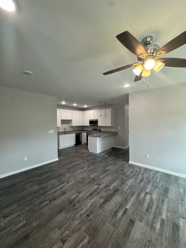 property at 611 Sloan St