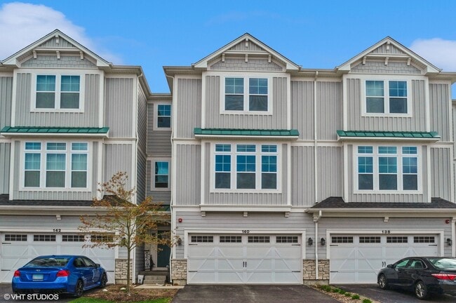 property at 140 Easton Ct