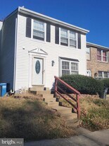 3339 Wyndale Ct in Woodbridge, VA - Building Photo