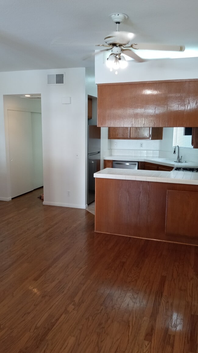 5176 Tortuga Dr, Unit 109 in Huntington Beach, CA - Building Photo - Building Photo