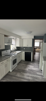 15513 Norway Ave, Unit 1 Apartamentos