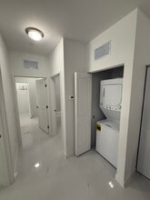 810 SW 71st Ave, Unit B21 in Miami, FL - Building Photo - Building Photo