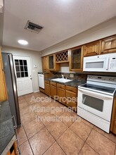 312 Victoria Ave in McAllen, TX - Foto de edificio - Building Photo