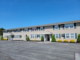 290 Clay School Rd, Unit A6 in Ephrata, PA - Building Photo