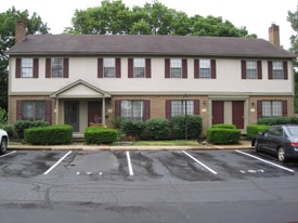 167 Blakeford Dr in Dublin, OH - Building Photo