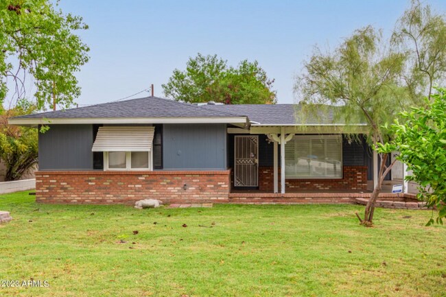 property at 7340 N 7th Ave