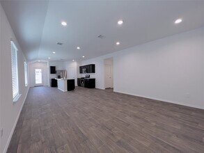 21197 Alder Oaks Dr in New Caney, TX - Building Photo - Building Photo