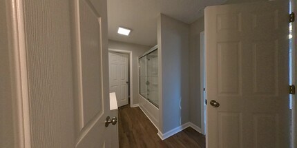 517 Lois Ln in Albemarle, NC - Foto de edificio - Building Photo