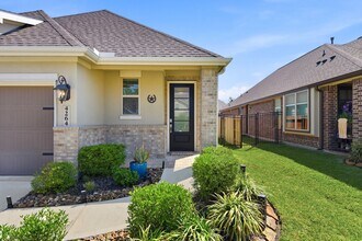 4264 Waterlily Spg Wy in Porter, TX - Building Photo - Building Photo