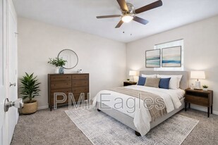 263 White Oak Rd in Clarksville, TN - Building Photo