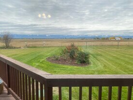 391 N Somers Rd in Kalispell, MT - Building Photo