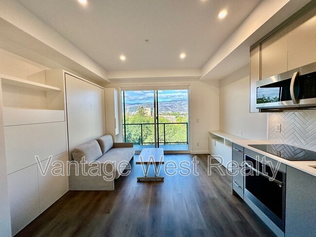 property at 1274-1274 Devonshire Ave