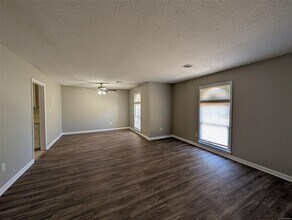 2125 Edinburgh Dr in Montgomery, AL - Building Photo - Building Photo