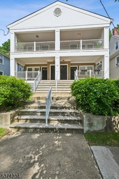 53 Wetmore Ave in Morristown, NJ - Building Photo