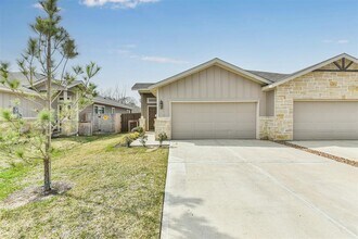 25129 Pacific Wren Dr in Magnolia, TX - Building Photo - Building Photo