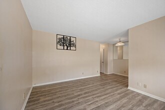 201 S J St in Lake Worth Beach, FL - Building Photo - Building Photo