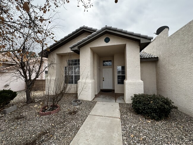 8310 Camino Paisano NW in Albuquerque, NM - Building Photo - Building Photo