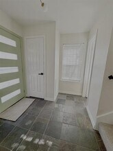 11525 Webb Chapel Rd in Dallas, TX - Building Photo - Building Photo