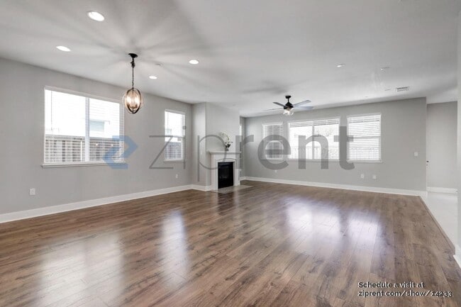 1125 Berkshire Dr in Lathrop, CA - Building Photo - Building Photo