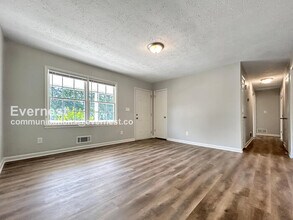 321 Wilson Mill Rd SW in Atlanta, GA - Building Photo - Building Photo
