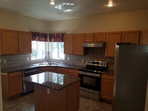 8155 Ravenel Dr in Colorado Springs, CO - Building Photo - Building Photo