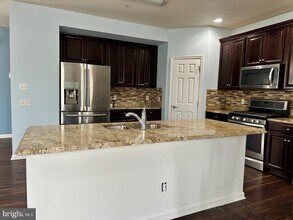 533 Prizer Ct in Downingtown, PA - Building Photo - Building Photo