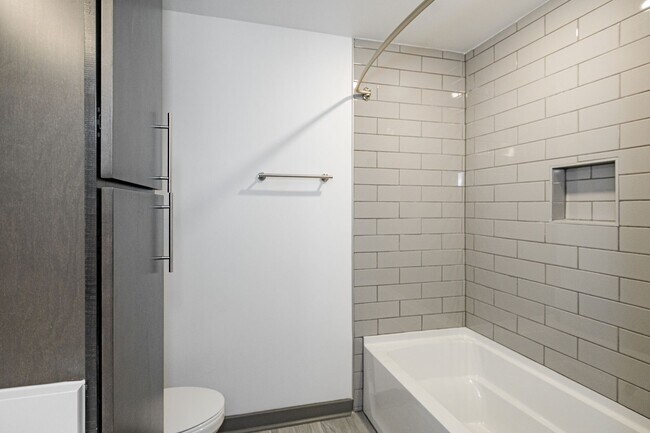 property at 1809 E Franklin St