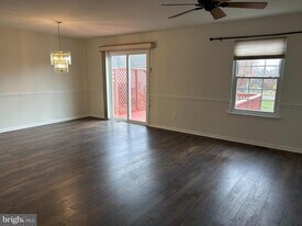 201 Beacon Ct in Lansdale, PA - Building Photo