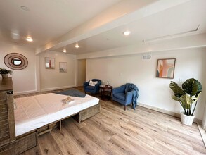 249 N Vulcan Ave in Encinitas, CA - Building Photo - Building Photo