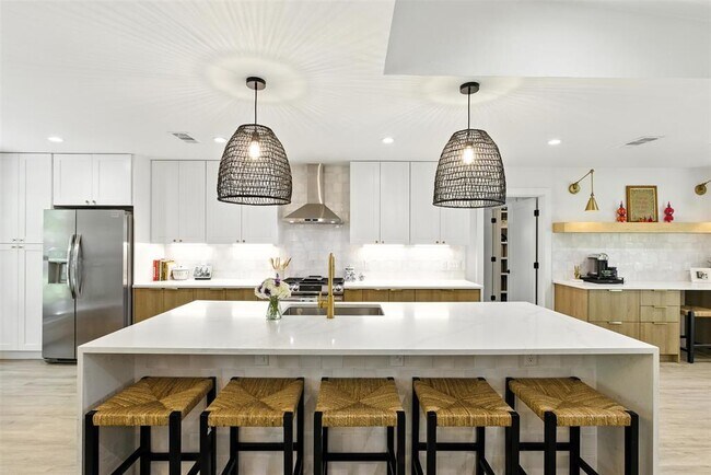 2403 Gateshead Cir in Austin, TX - Building Photo - Building Photo