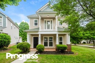8902 Washam Potts Rd in Cornelius, NC - Building Photo