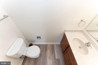 2032 Walnut St-Unit -2032 in Philadelphia, PA - Building Photo - Building Photo