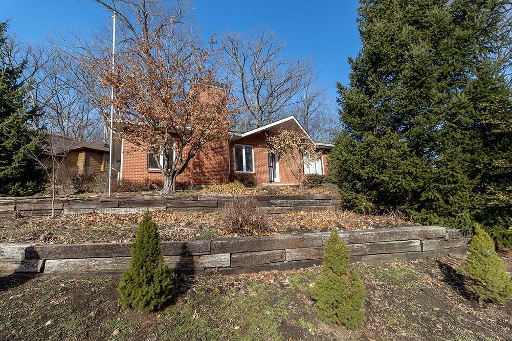 401 Cedar Ln in Columbia, MO - Building Photo