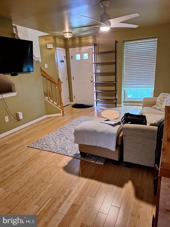 13010 Abner Ave in Woodbridge, VA - Building Photo - Building Photo