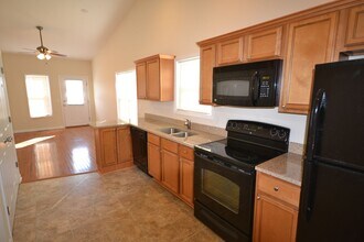 1809 Willow Hill Dr in Harrisonburg, VA - Building Photo - Building Photo