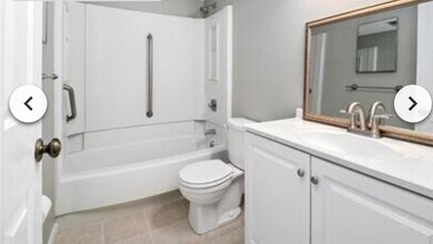 1558 Swallow Dr in Brentwood, MO - Building Photo - Building Photo