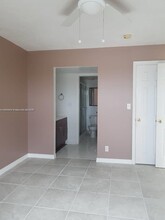 3711 NW 95th Terrace in Sunrise, FL - Building Photo - Building Photo