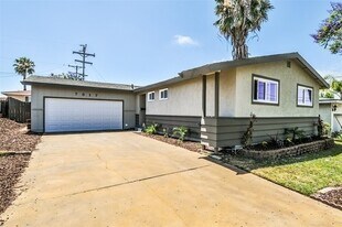 7517 Salizar St in San Diego, CA - Building Photo